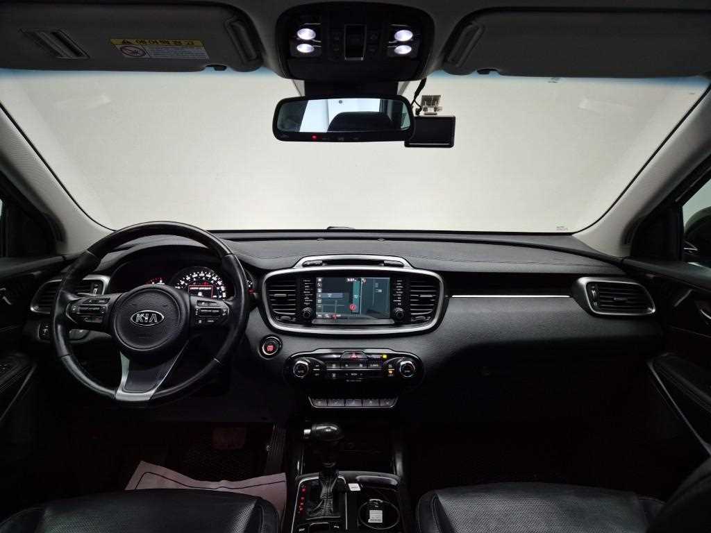 KIA Sorento - Vista 7