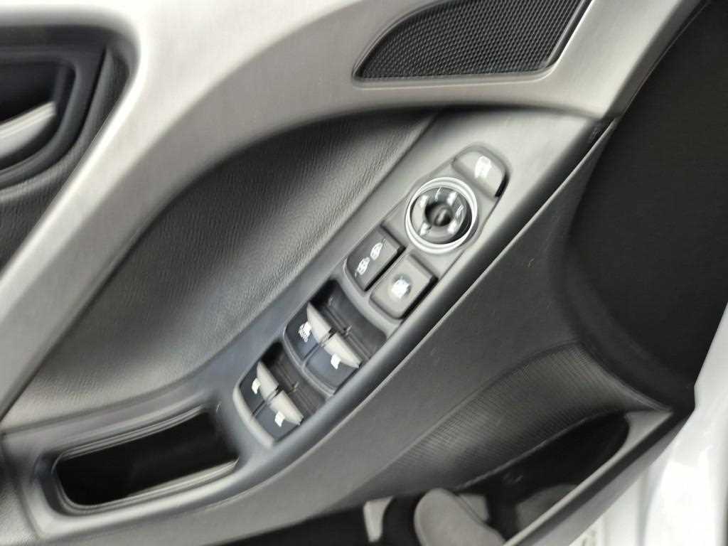 HYUNDAI Avante 2015 Blanco - Importación desde Corea - HF Imports Iquique - Foto 18