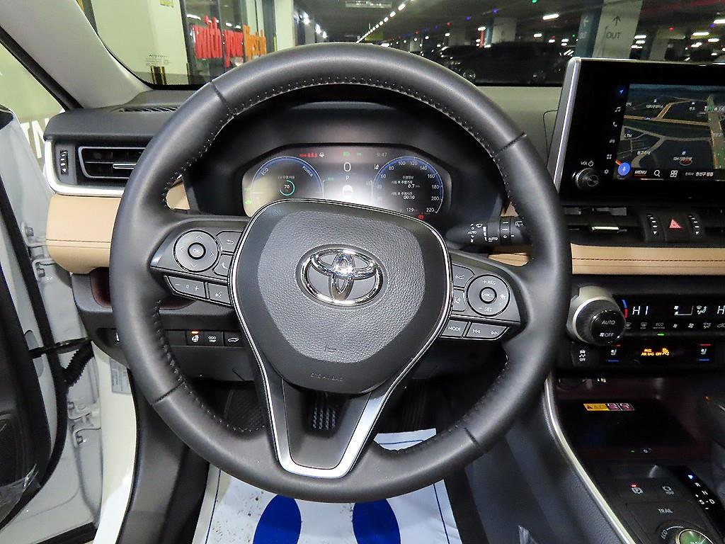 Toyota RAV4 - Vista 8