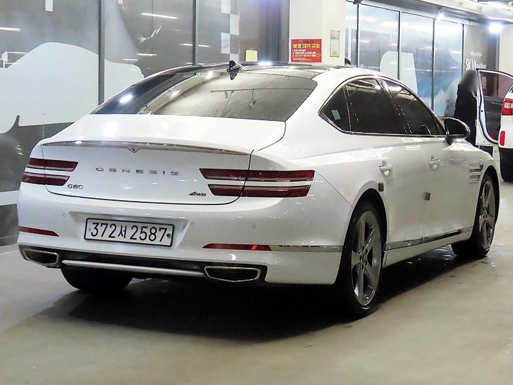 Genesis G80 - Vista 4