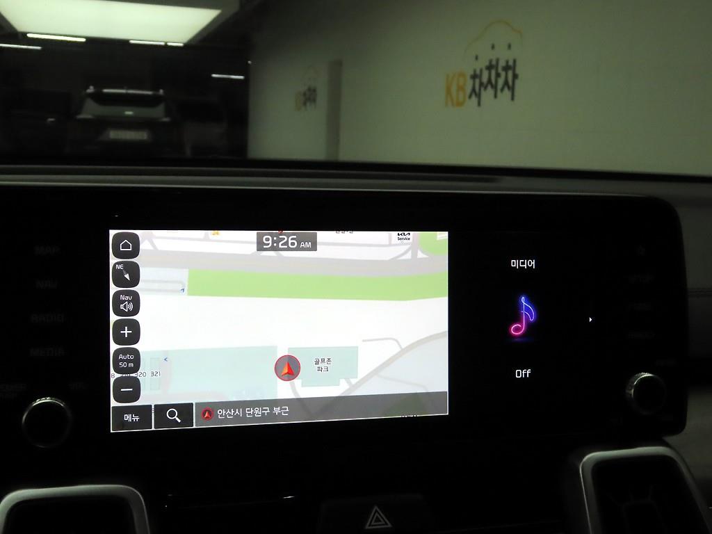 KIA Sorento - Vista 9