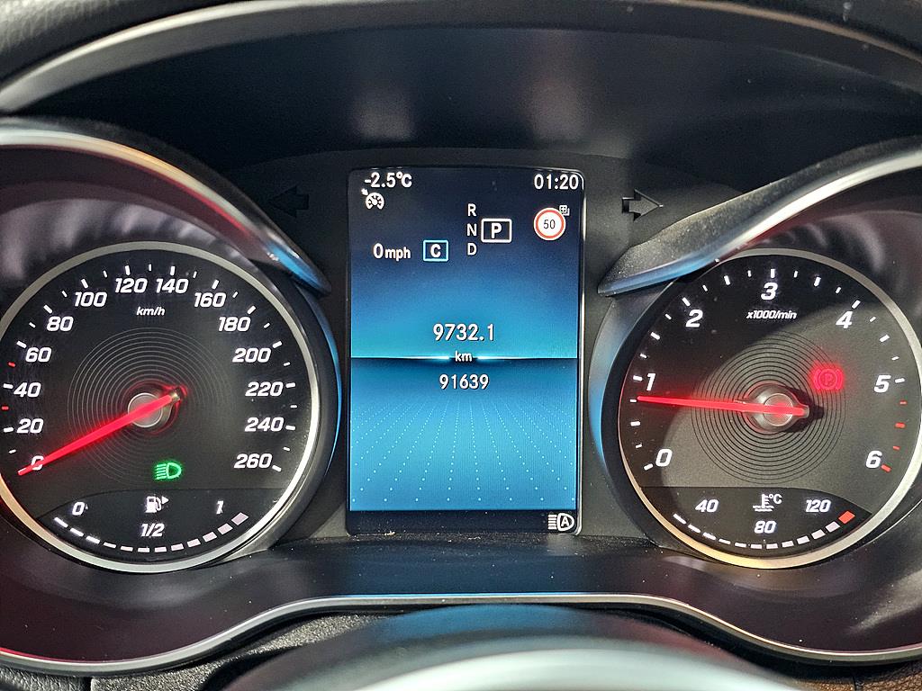 Mercedes Benz C Class - Vista 7