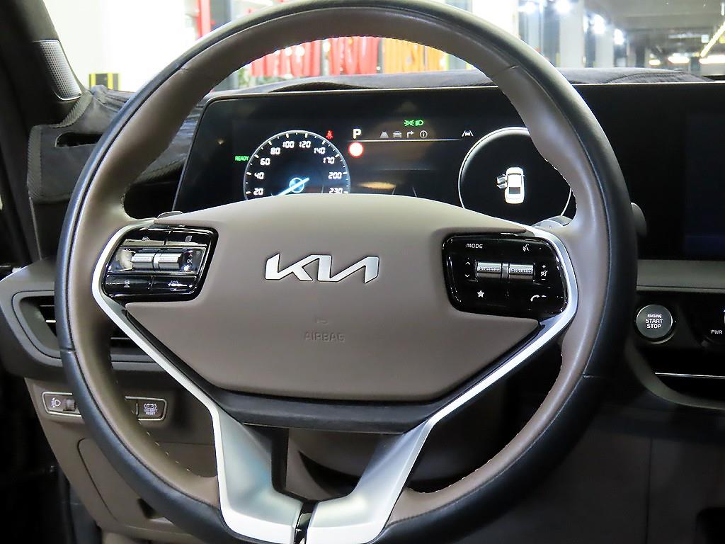 KIA K8 - Vista 8