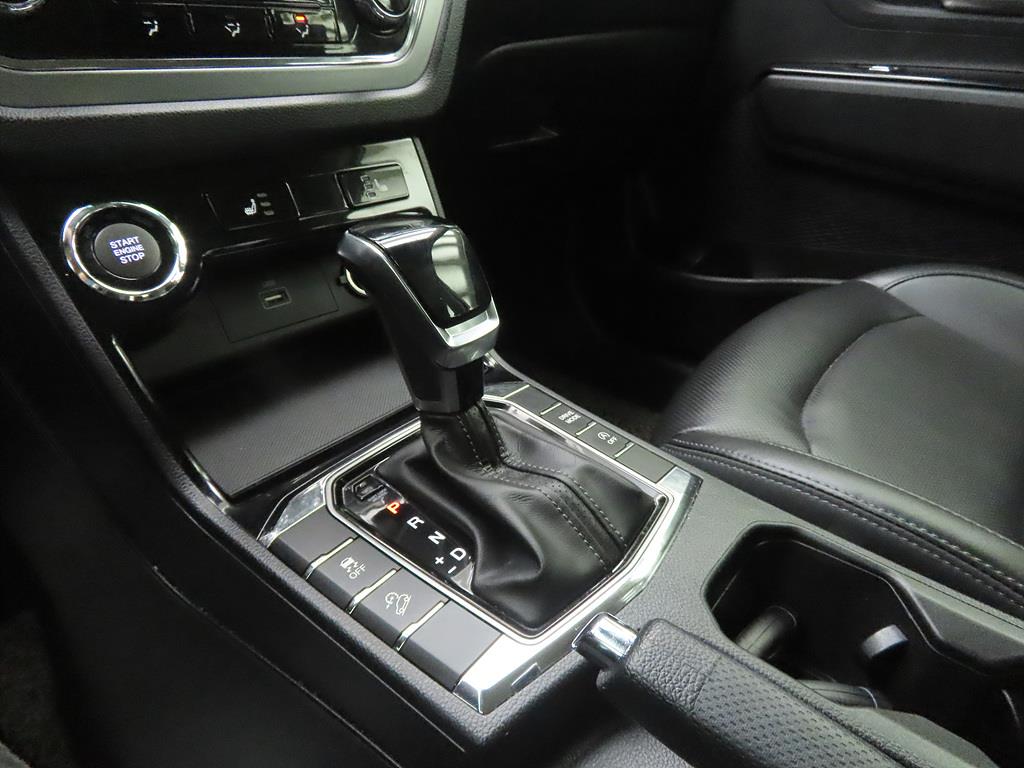 Ssangyong Korando - Vista 11