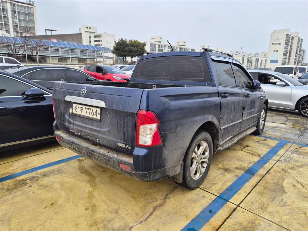 Ssangyong Korando - Vista 4