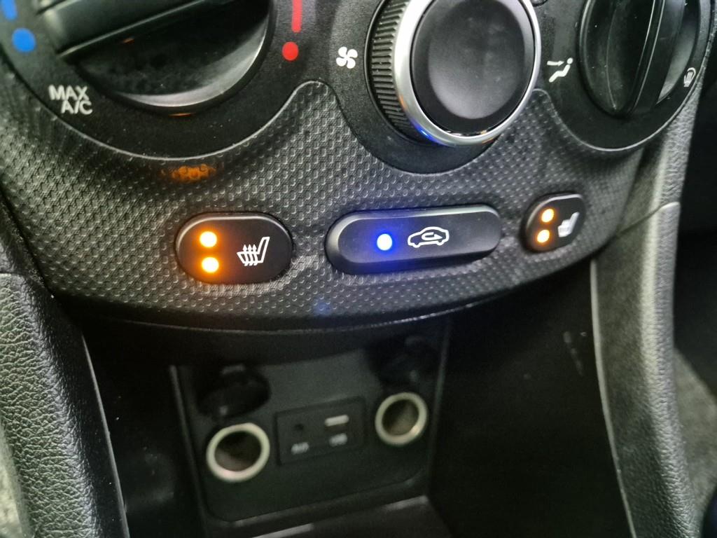 HYUNDAI Accent 2019 Blanco - Importación desde Corea - HF Imports Iquique - Foto 14