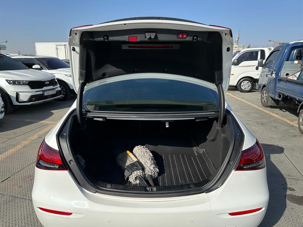 Mercedes Benz E class 2021 Blanco - Importación desde Corea - HF Imports Iquique - Foto 18