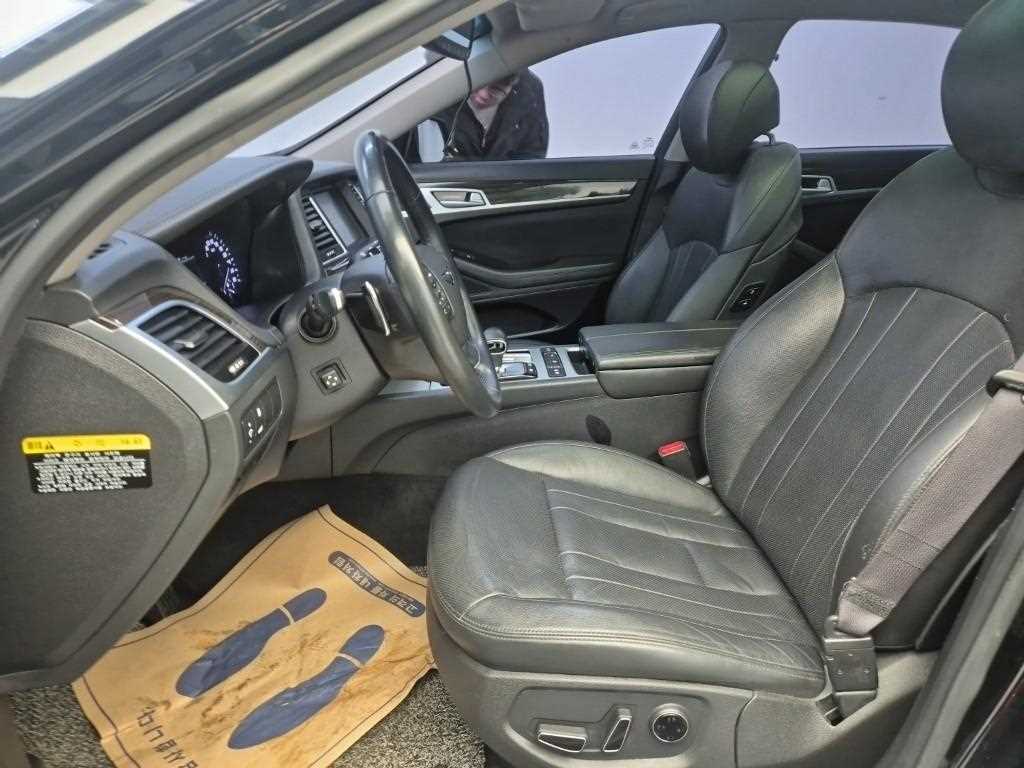 Genesis G80 - Vista 11