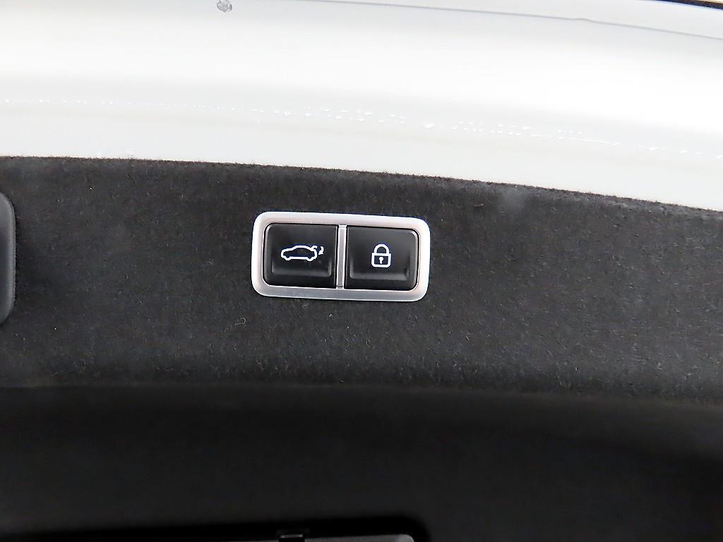 Genesis G80 2022 Blanco - Importación desde Corea - HF Imports Iquique - Foto 18