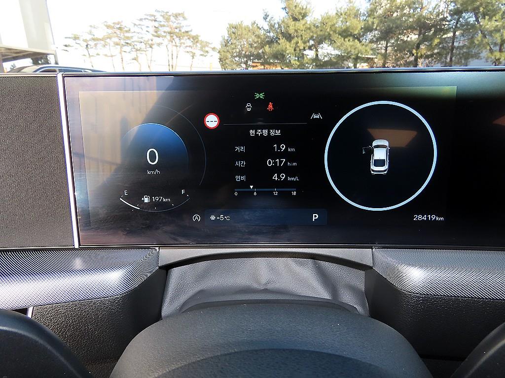 HYUNDAI Sonata - Vista 9