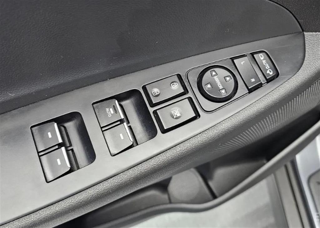 HYUNDAI Tucson 2019 Gris - Importación desde Corea - HF Imports Iquique - Foto 13