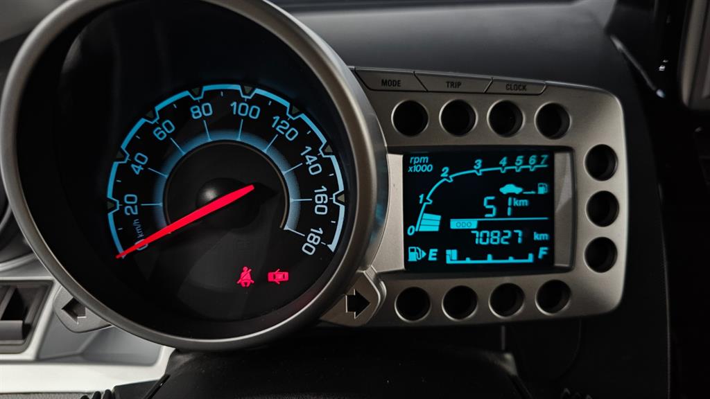 Chevrolet Spark - Vista 8