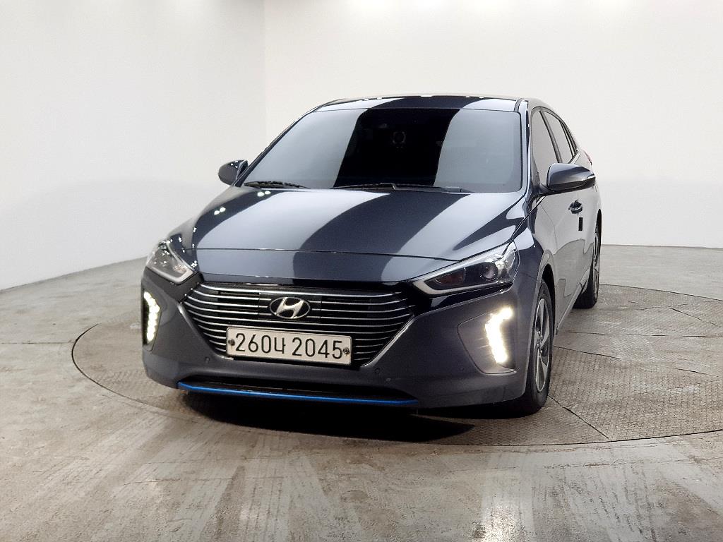 HYUNDAI Ioniq - Vista 2