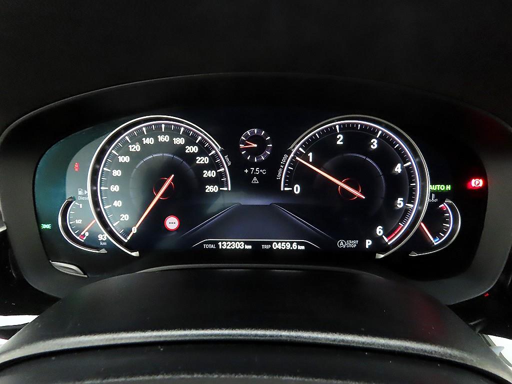 BMW 5 Series - Vista 6