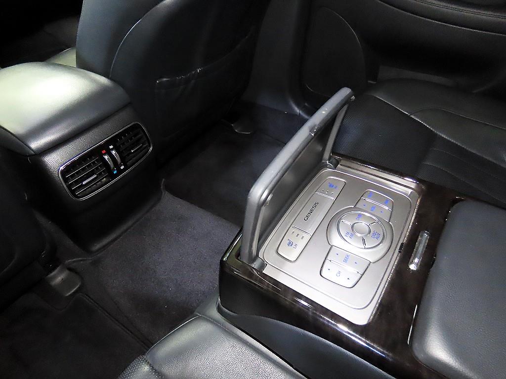 HYUNDAI Genesis 2013 Negro - Importación desde Corea - HF Imports Iquique - Foto 17