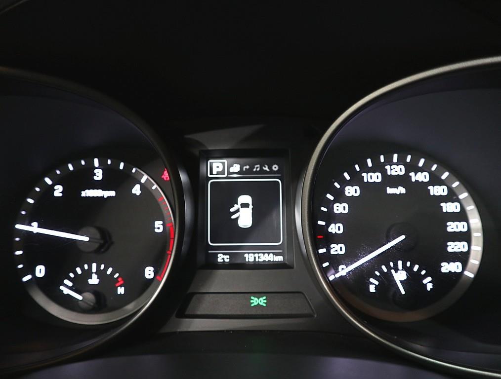 HYUNDAI Santa Fe - Vista 6