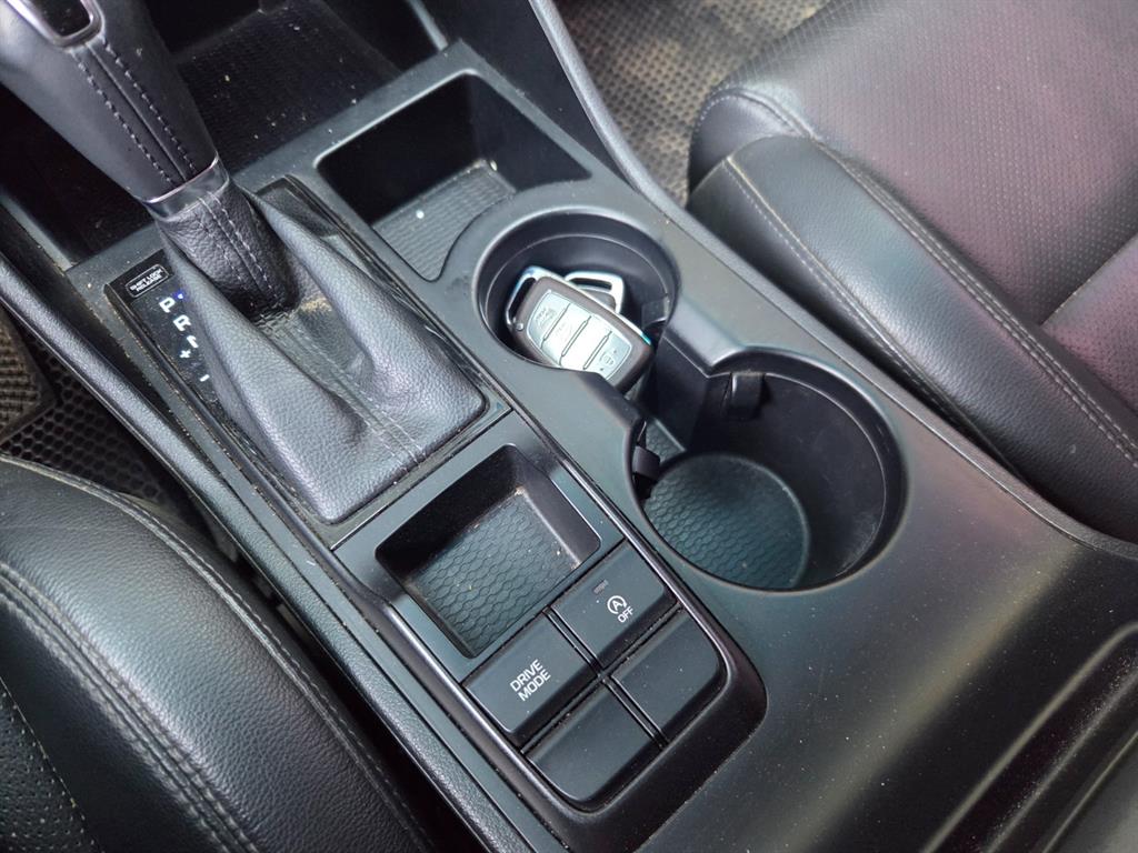 HYUNDAI Tucson - Vista 12