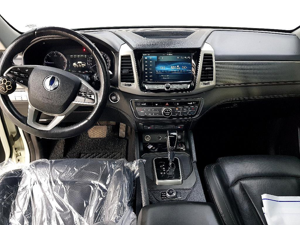 Ssangyong Rexton - Vista 5