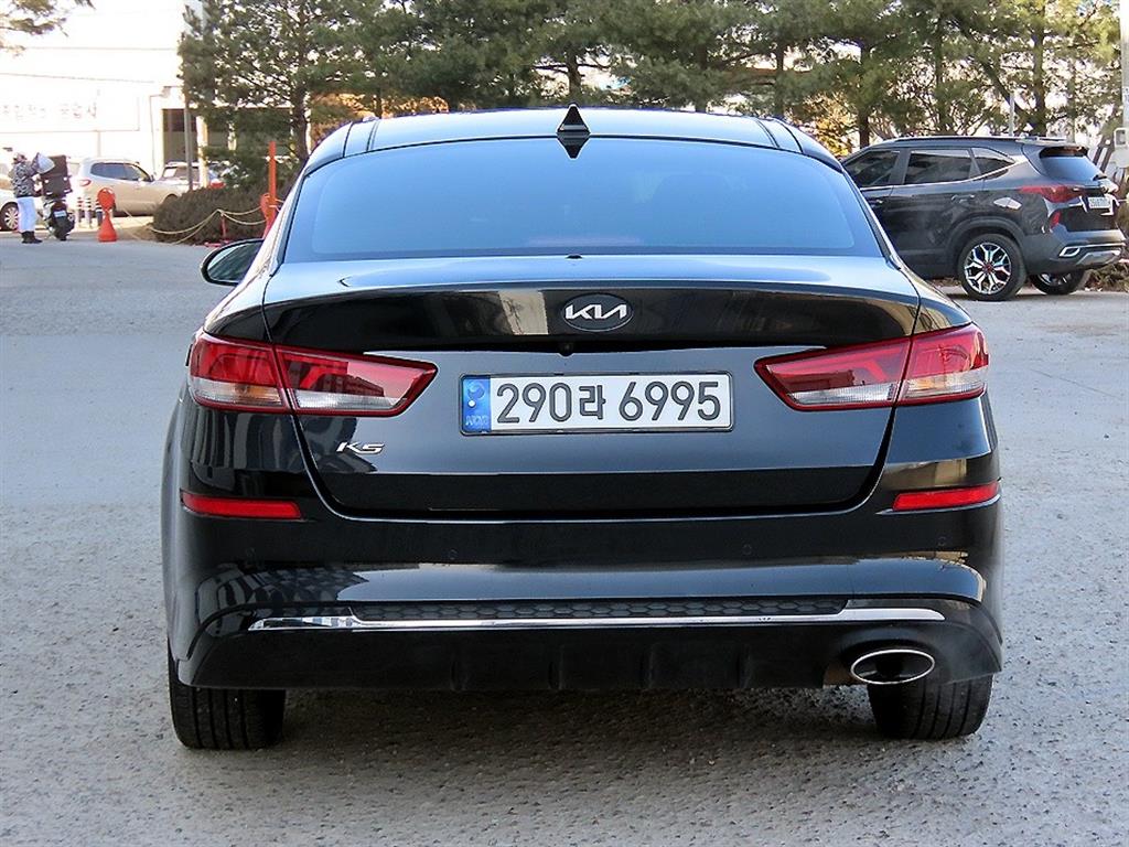 KIA K5 - Vista 4