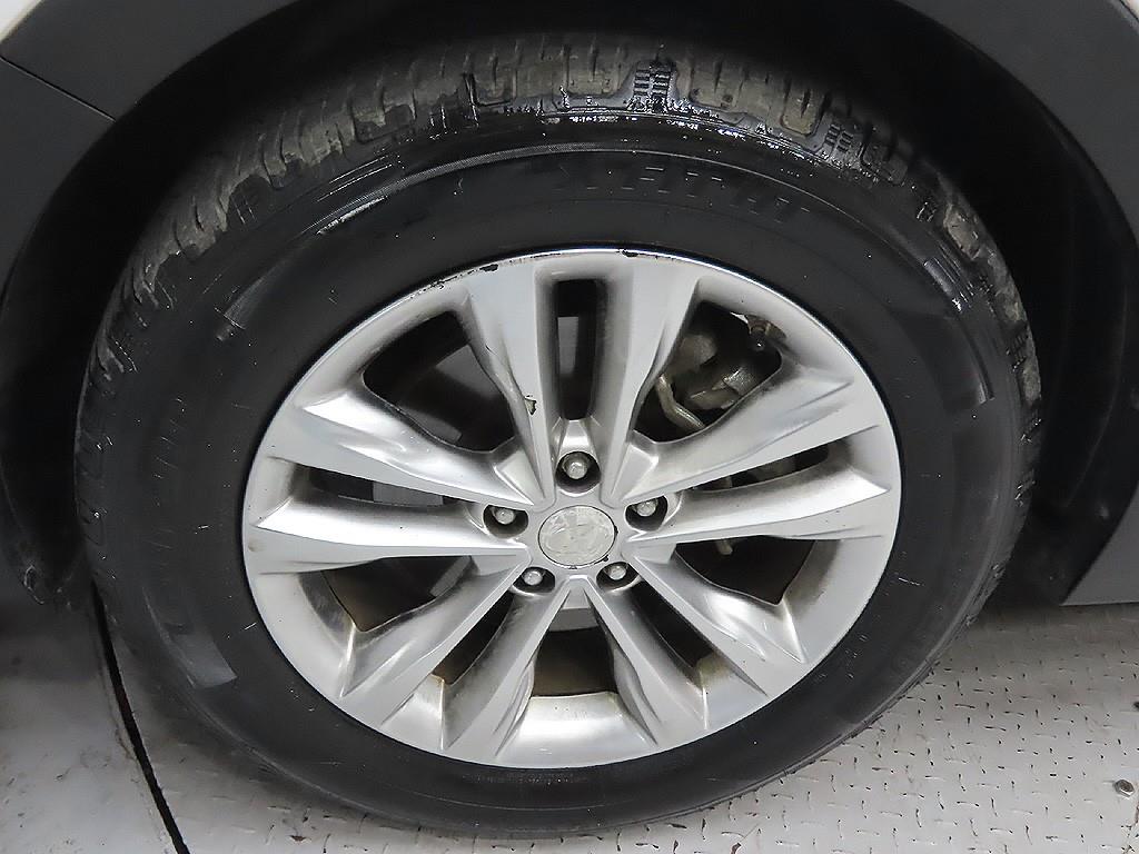 HYUNDAI Santa Fe - Vista 9