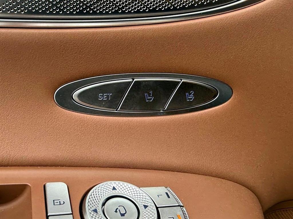 Genesis GV70 2024 Blanco - Importación desde Corea - HF Imports Iquique - Foto 16