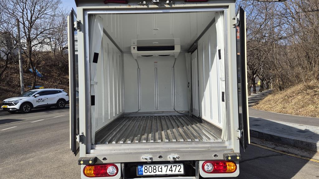 Small Truck Freezer Box(High Deck) - Vista 5