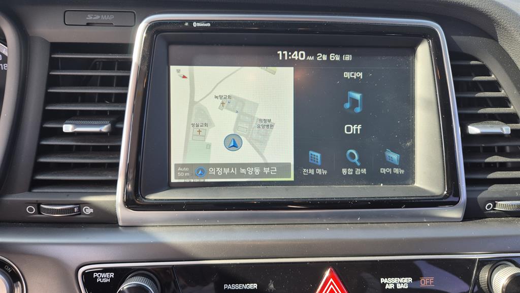 HYUNDAI Sonata - Vista 5