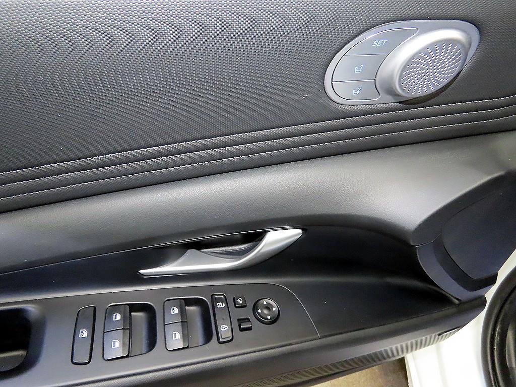 HYUNDAI Avante 2023 - Importación desde Corea - HF Imports Iquique - Foto 13