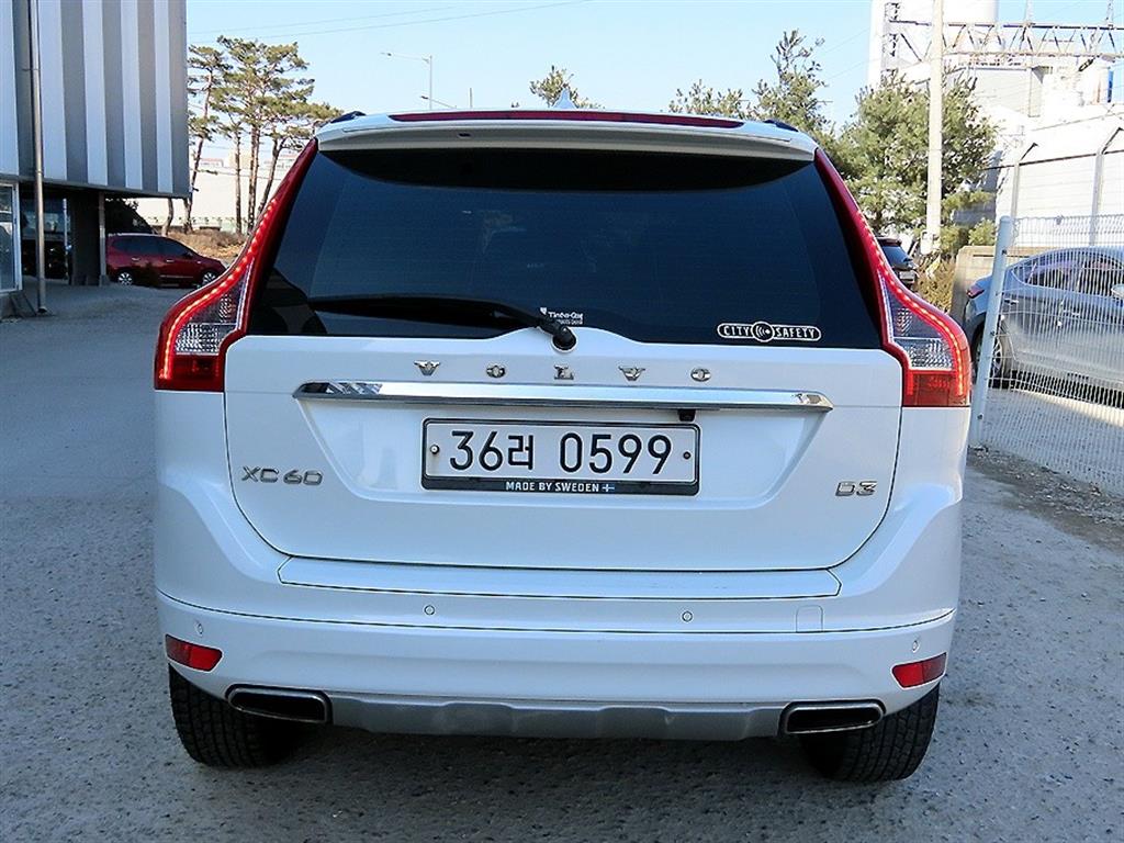 Volvo XC60 - Vista 4