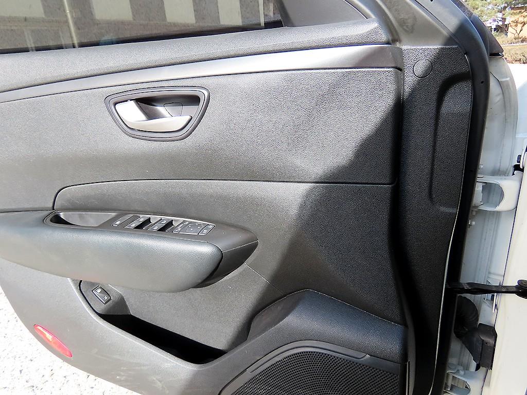 SAMSUNG SM6 - Vista 11