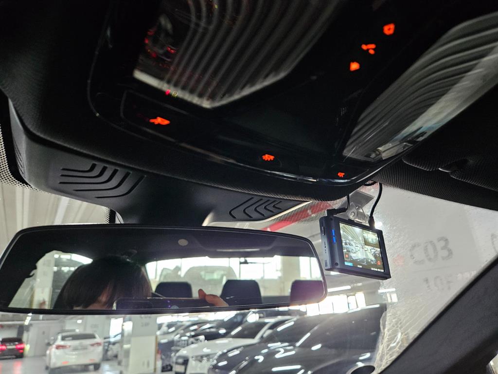 BMW 5 Series 2018 Negro - Importación desde Corea - HF Imports Iquique - Foto 14