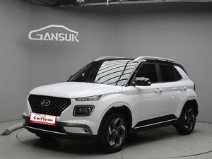 HYUNDAI Venue - Vista 4