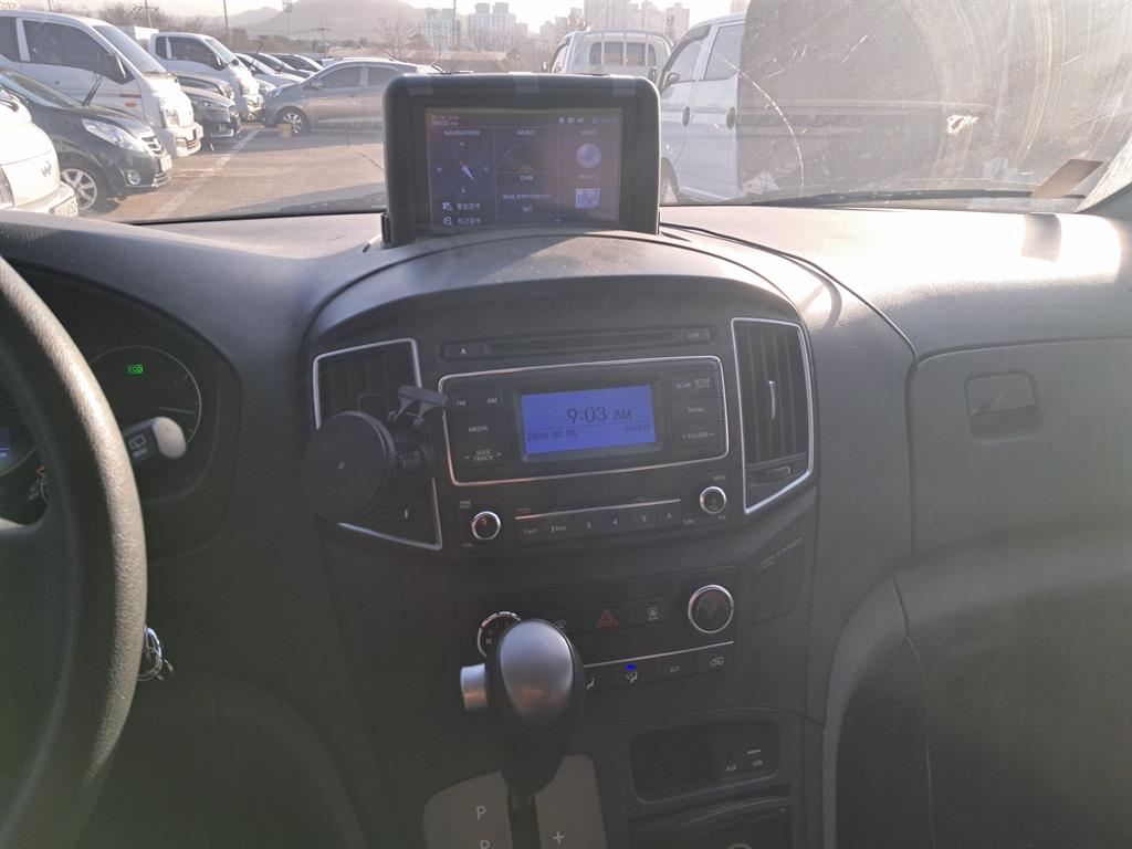 HYUNDAI Starex 2019 Negro - Importación desde Corea - HF Imports Iquique - Foto 14