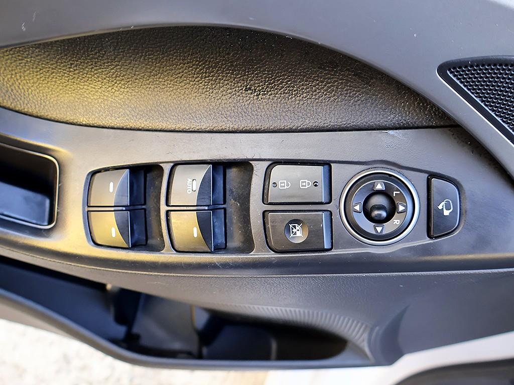 HYUNDAI Avante 2014 Blanco - Importación desde Corea - HF Imports Iquique - Foto 12