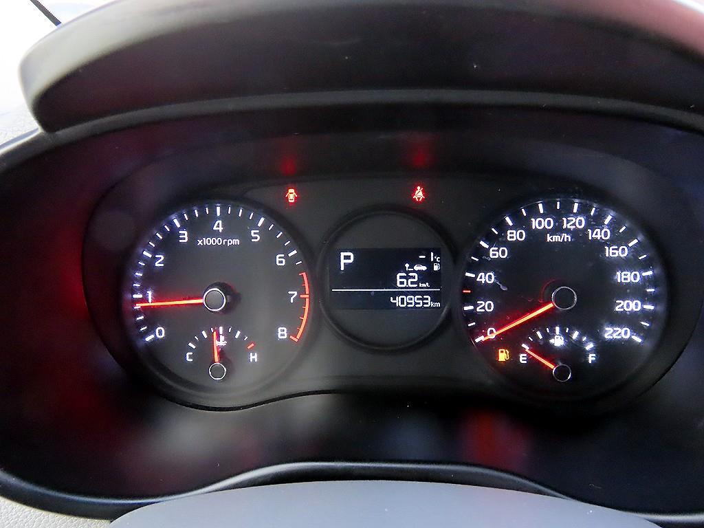 KIA Morning - Vista 9