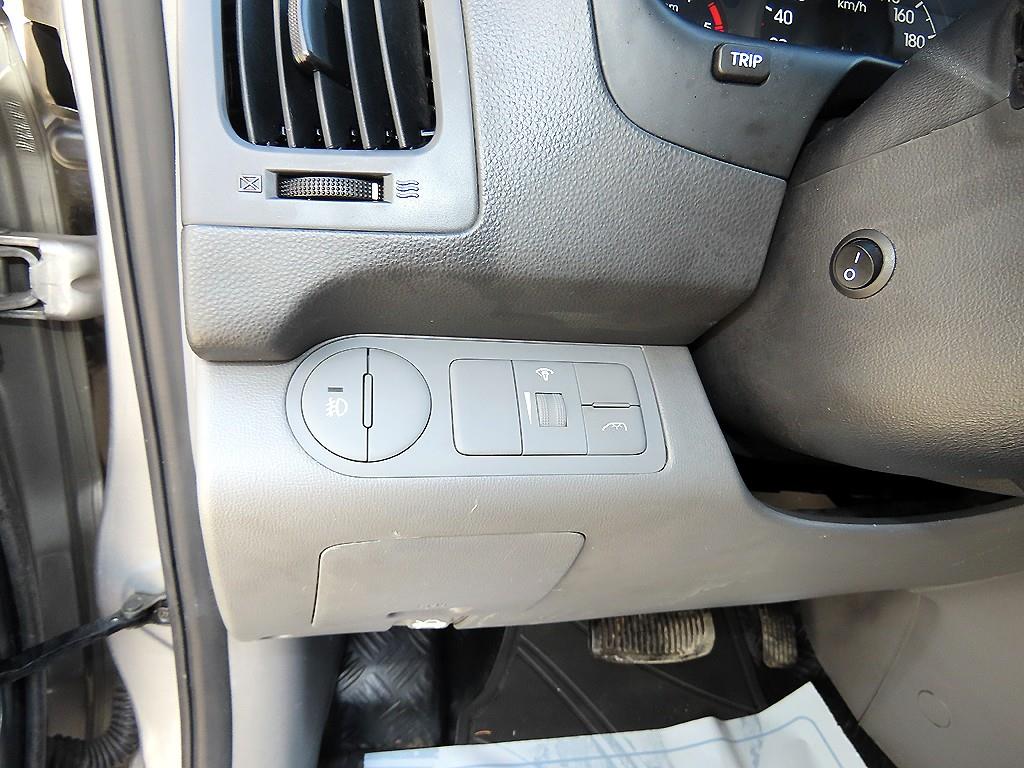 HYUNDAI Starex 2013 Gris - Importación desde Corea - HF Imports Iquique - Foto 13