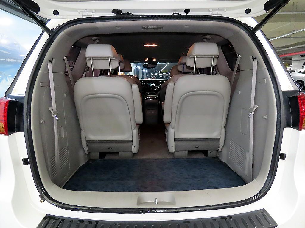 KIA Carnival 2016 Blanco - Importación desde Corea - HF Imports Iquique - Foto 17