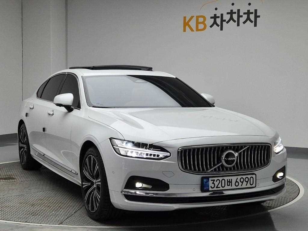 Volvo S90 - Vista 4