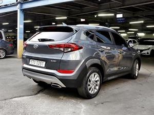 HYUNDAI Tucson - Vista 8