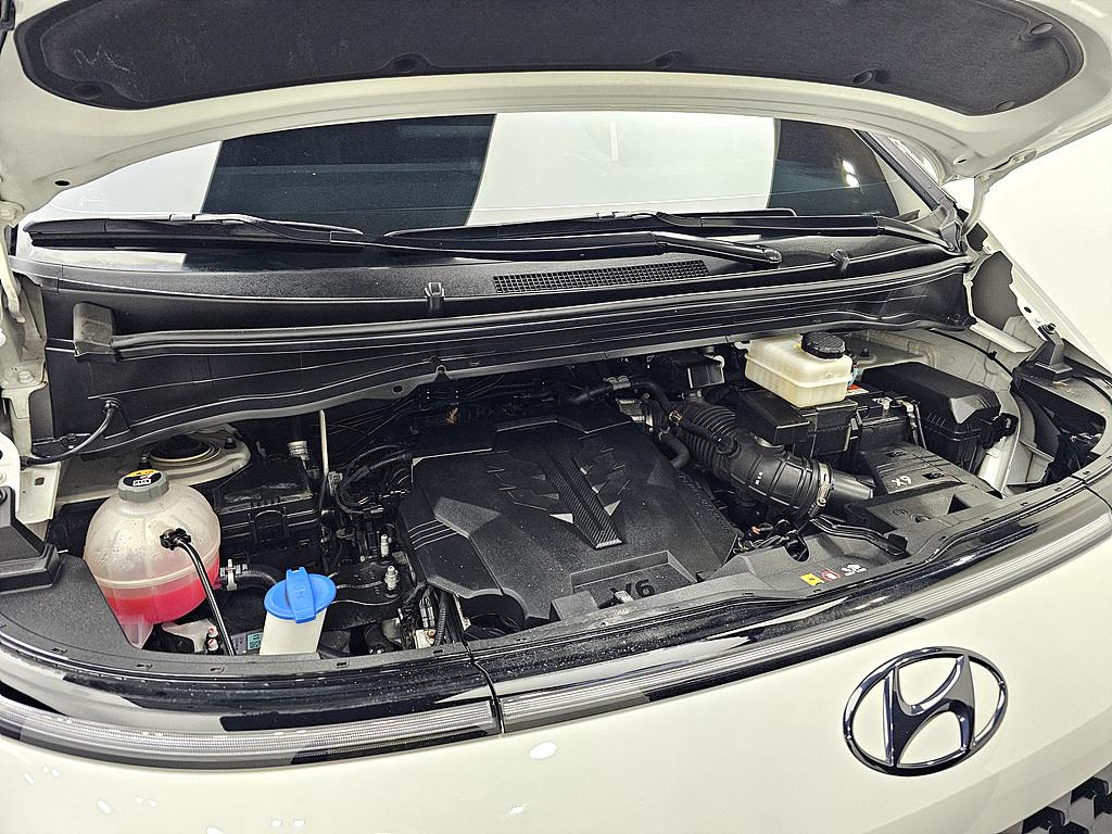 HYUNDAI Staria - Vista 6