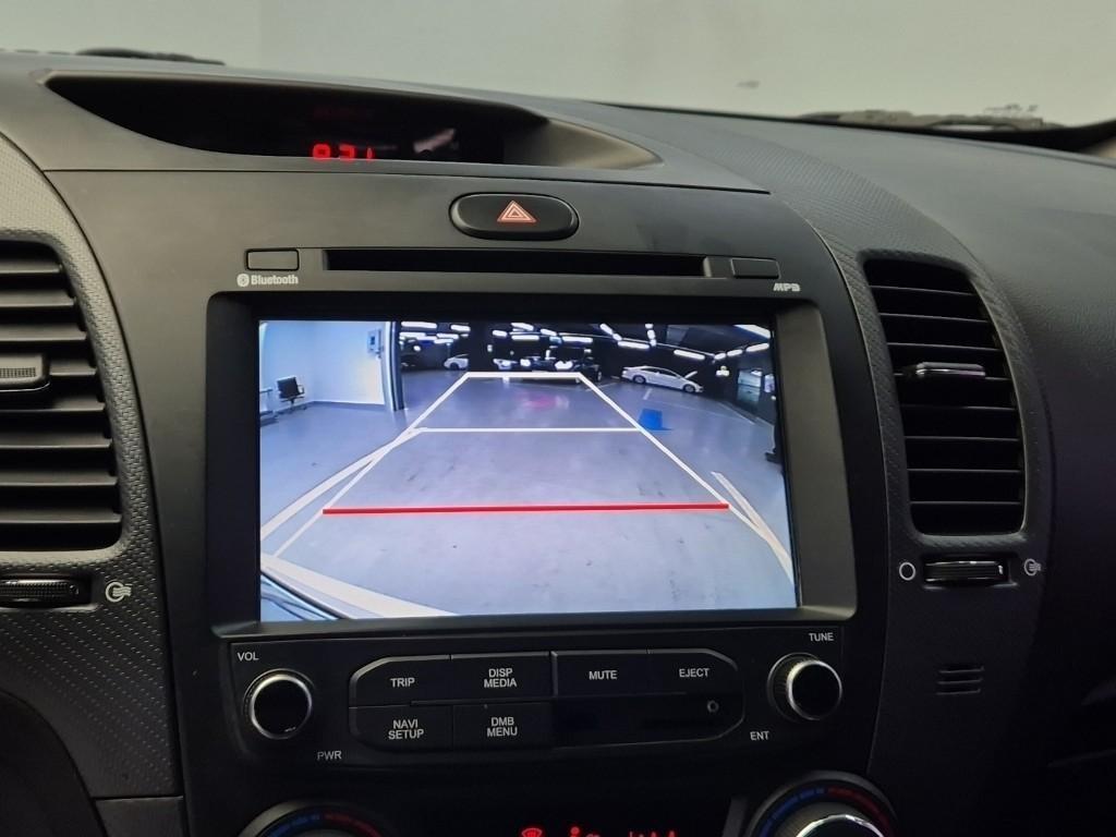 KIA K3 2017 Blanco - Importación desde Corea - HF Imports Iquique - Foto 14