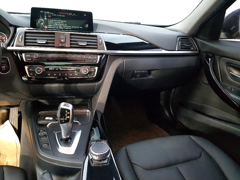 BMW 3 series - Vista 10