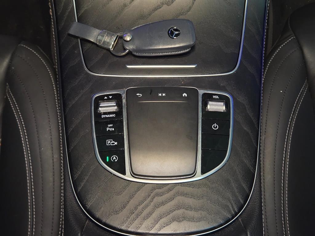 Mercedes Benz E class 2021 Blanco - Importación desde Corea - HF Imports Iquique - Foto 13