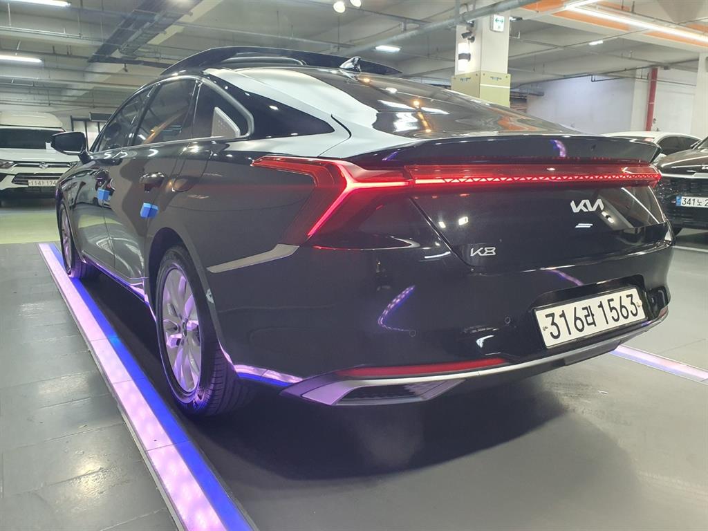 KIA K8 - Vista 4