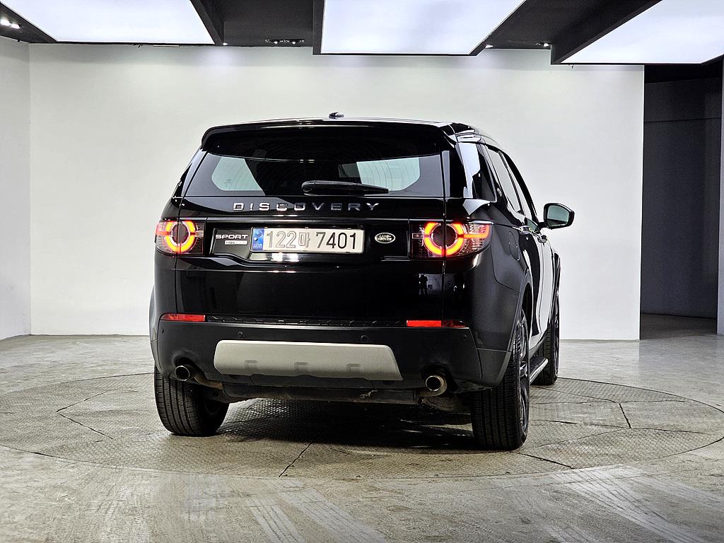 Land Rover Discovery Sports - Vista 3
