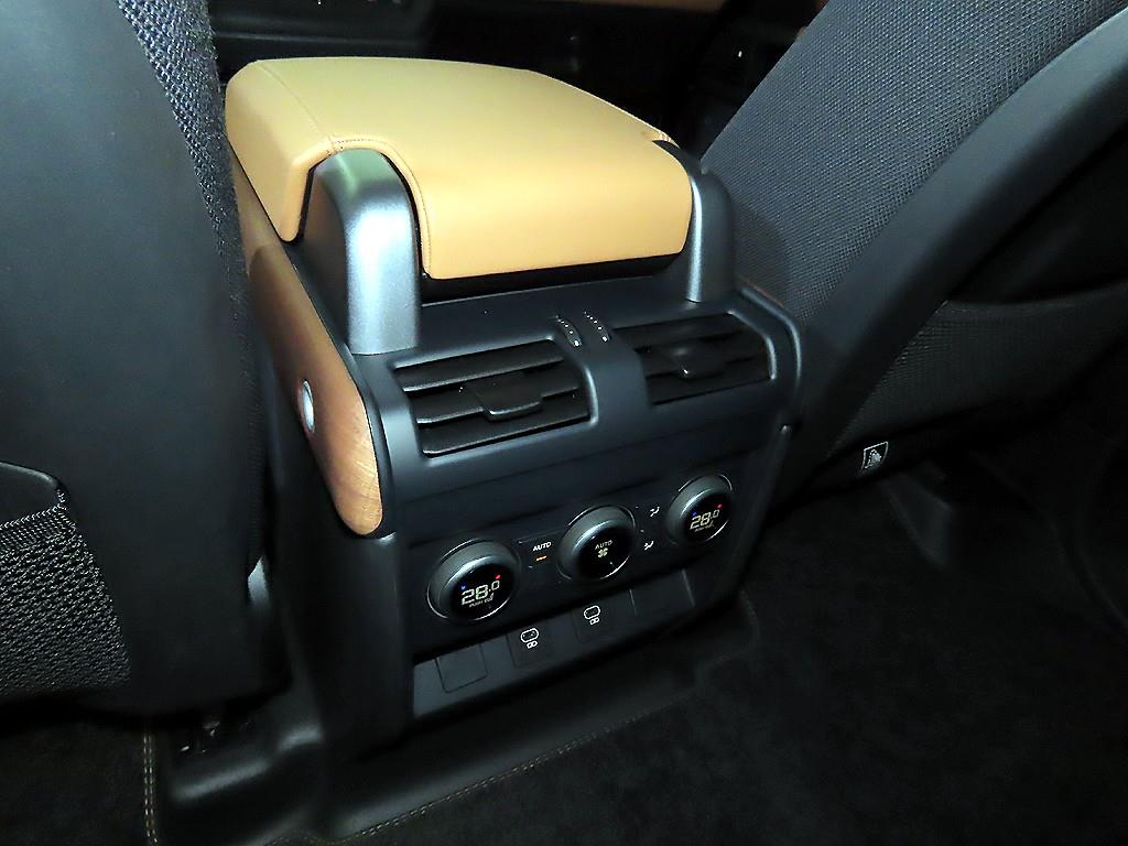 Land Rover Defender 2024 - Importación desde Corea - HF Imports Iquique - Foto 14