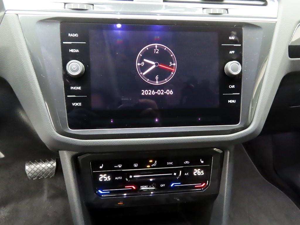 Volkswagen Tiguan - Vista 8