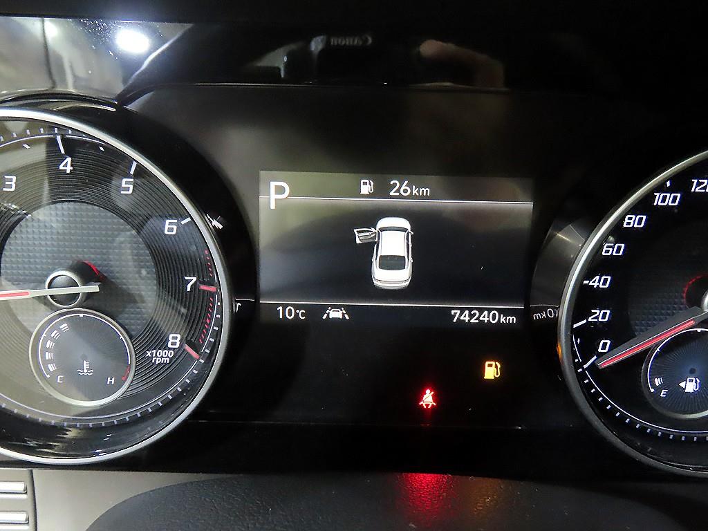 HYUNDAI Grandeur - Vista 9