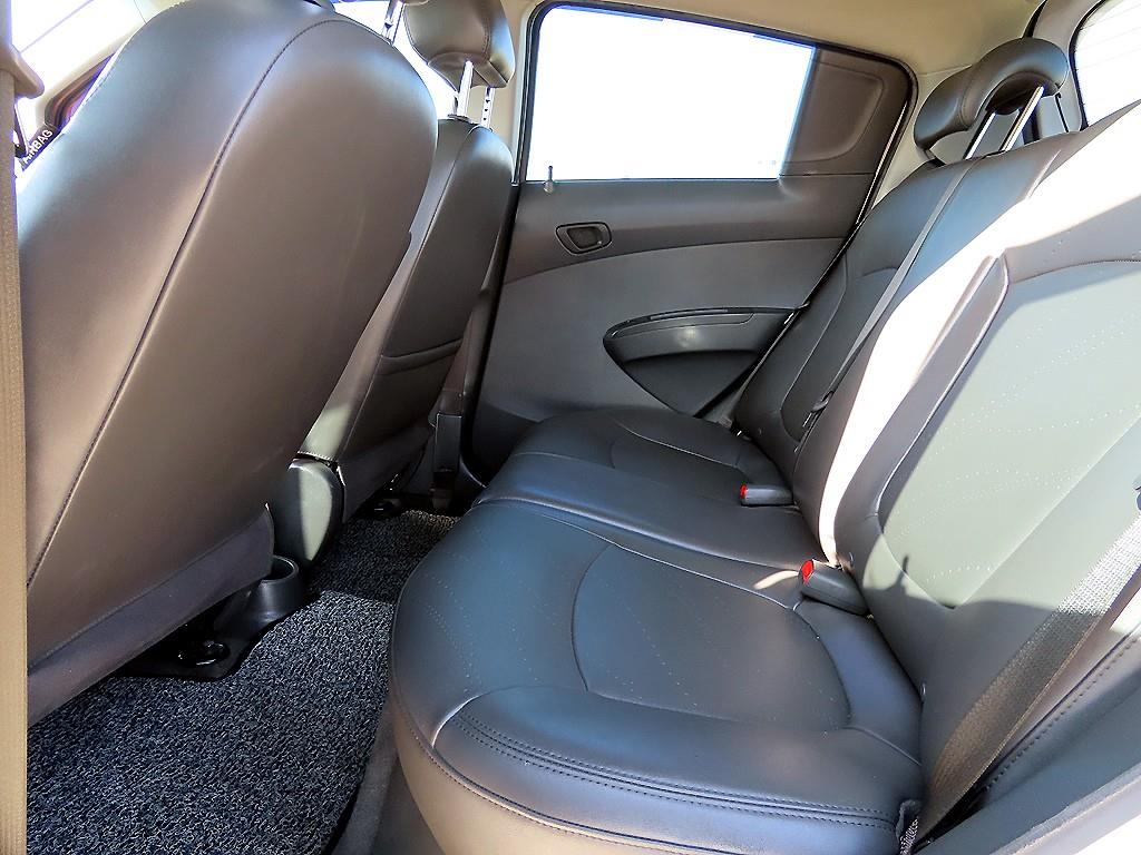 Chevrolet Spark - Vista 6