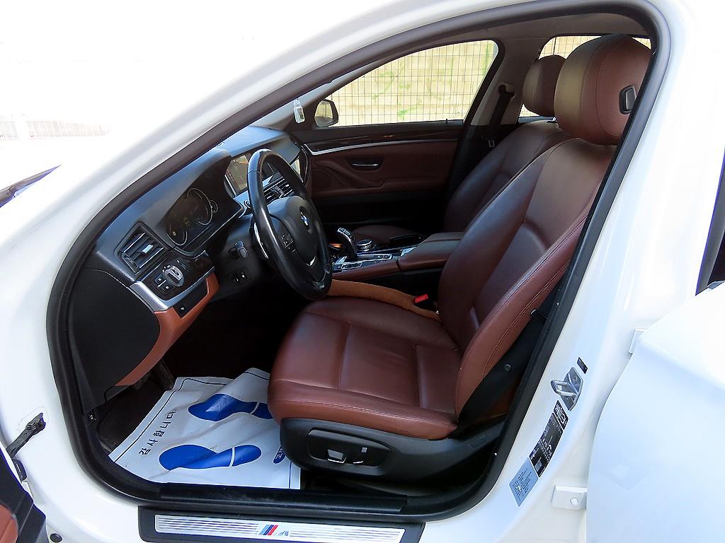 BMW 5 Series - Vista 5